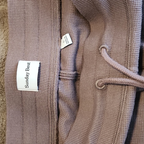 Aritzia waffle pants - Picture 3 of 3